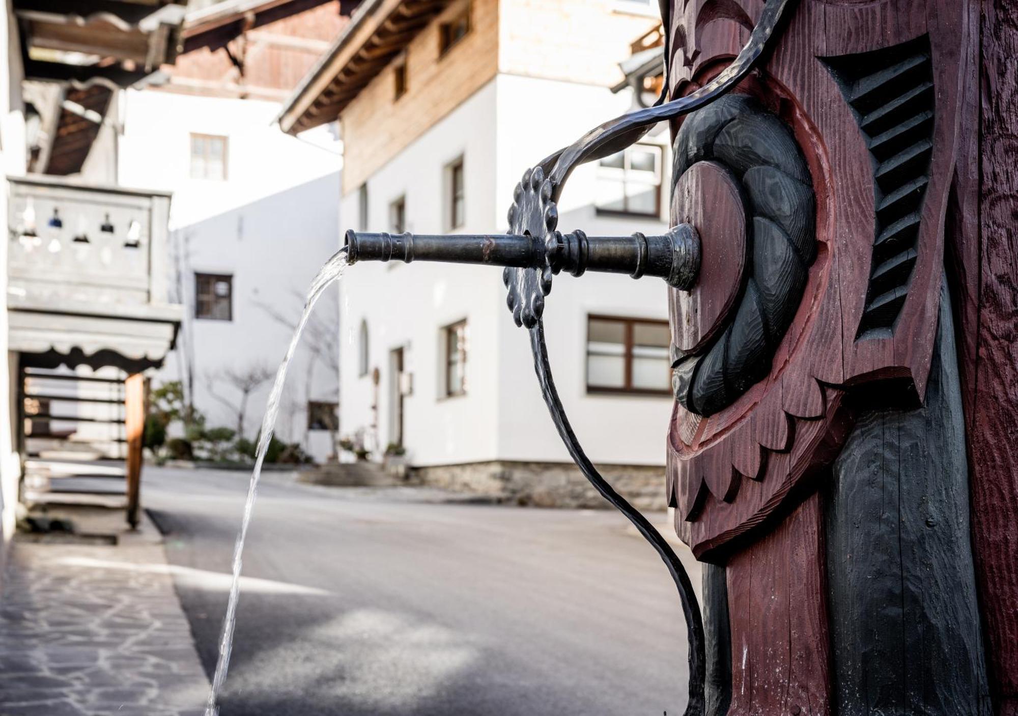 Appartamento Am Dorfbrunnen Oetz Esterno foto